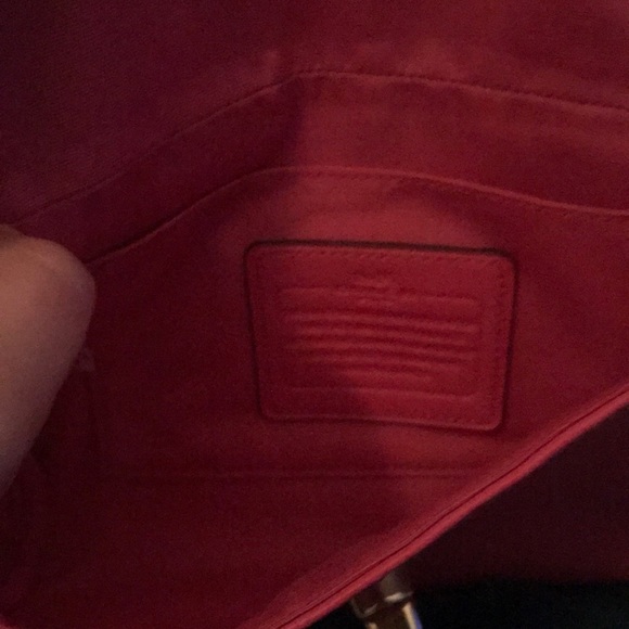 Authentic Coach purse - Picture 2 of 3